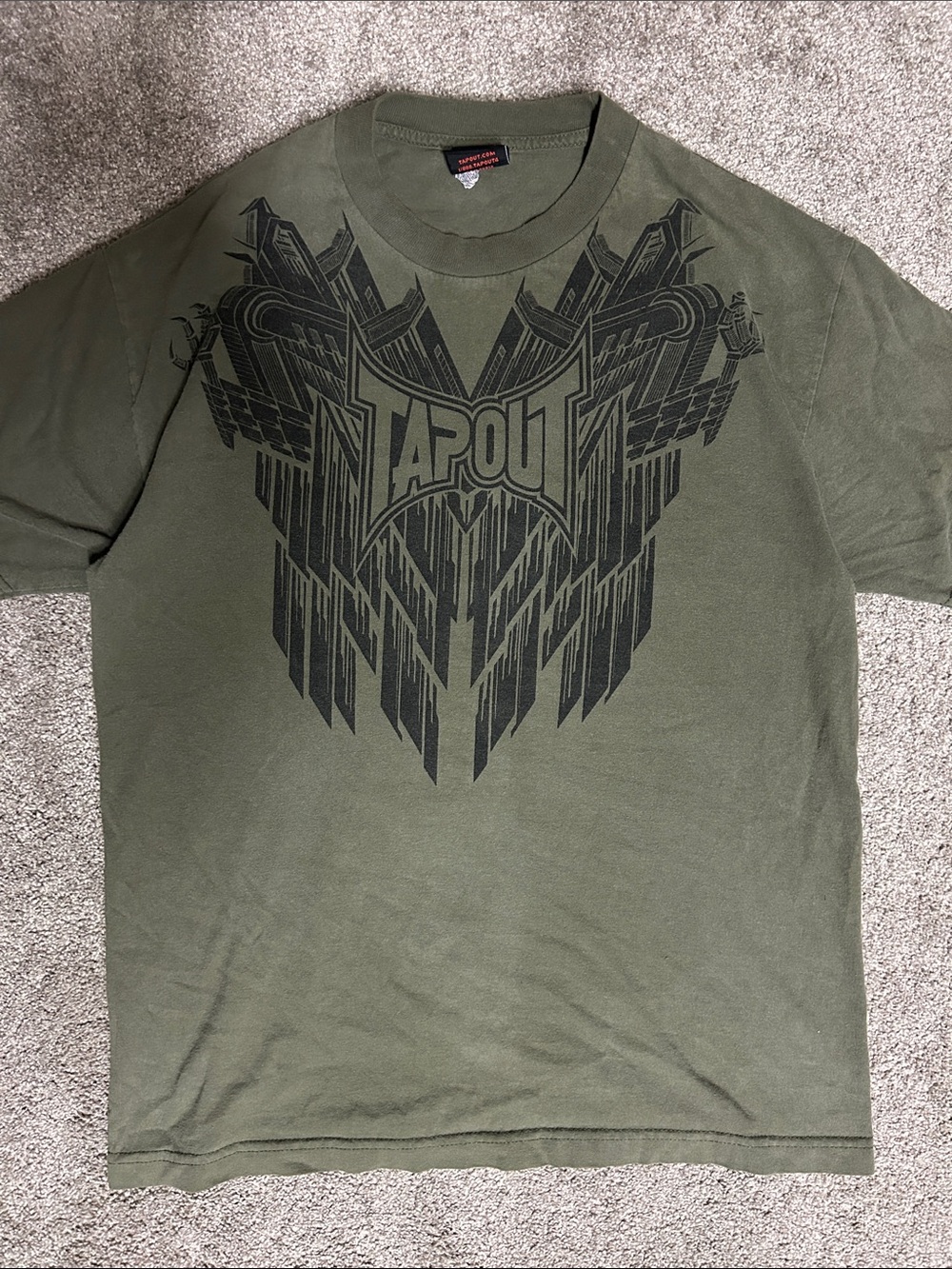 Vintage TAPOUT Green Shirt Y2K